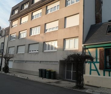 Location Appartement 1 pièce 24m² BOURGES 18000 - Photo 4