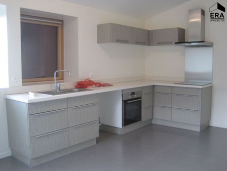 A LOUER TRES BEL APPARTEMENT CENTRE VILLE DE ST QUENTIN 02100 - Photo 2