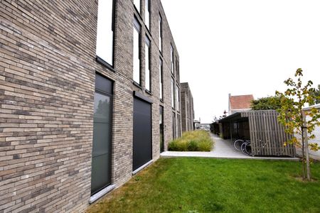 Lichtrijk 2-slpk appartement met ruim terras - Photo 4