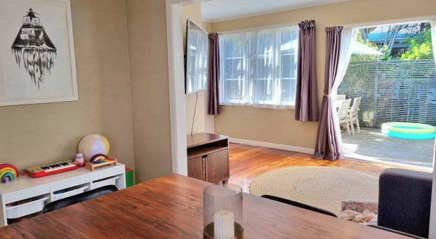 Peaceful and convenient - short term lease only - Photo 1