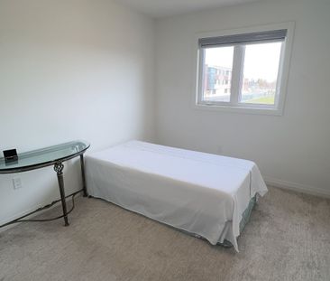 For Lease - 7376 Marvel Drive, Niagara Falls, Ontario - Photo 3