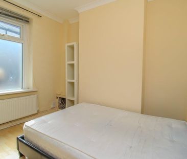 3 bedroom house share to rent - Photo 2