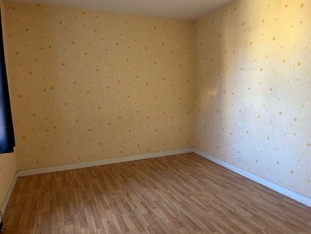 Location Appartement 3 pièces AVRANCHES - Photo 4