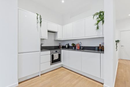 Studio to rent - Photo 5