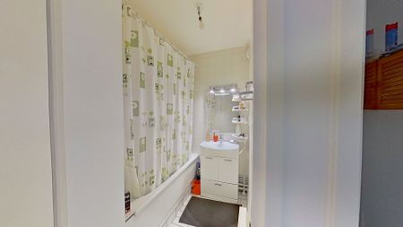 Location Appartement 3 pièces 63m² - Photo 5