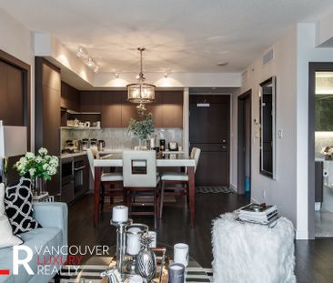 Condo in Downtown Vancouver, BC - Photo 2