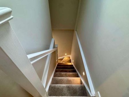 Newton St. Loe, Bath, BA2 - Photo 5