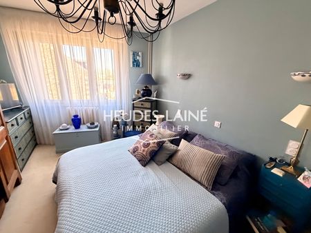 Location Appartement 2 pièces 75m² AVRANCHES 50300 - Photo 3