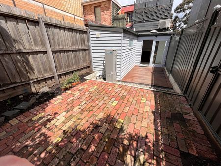 82 Munster Terrace, North Melbourne VIC 3051 - Photo 5