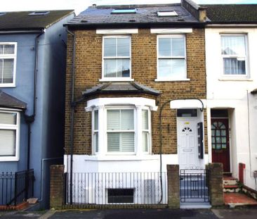 Studio to rent - Photo 5