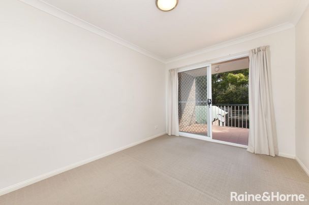 4/69 Beatrice Street, Taringa, QLD 4068 - Photo 1