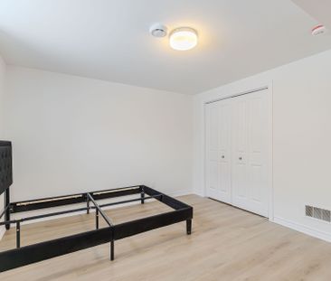 For Lease - 142 Lumen Place Unit# B, Orleans - Convent Glen and Are... - Photo 1