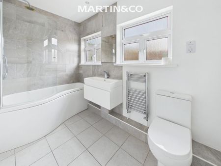 2 bedroom semi-detached house to rent - Photo 5