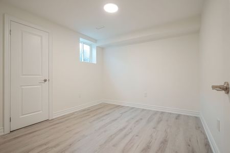 For Lease - 431 Ramsey Place, Milton, Ontario - Photo 2