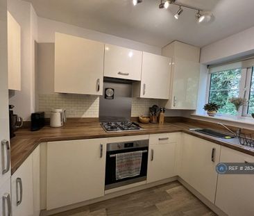 2 bedroom end of terrace house to rent - Photo 6