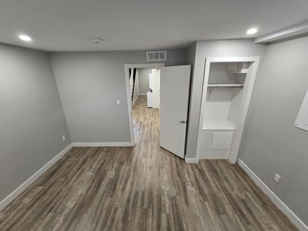 For Lease - 102 Wellington Street Unit# 1, Hamilton, Ontario - Photo 3