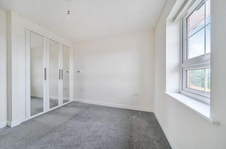 2 bedroom flat to rent - Photo 5