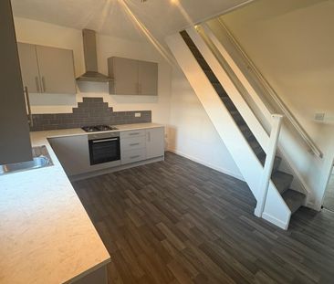 Church Street, Little Lever - Photo 6