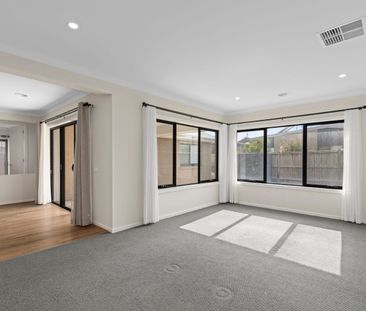 Coastal Comfort in The Point - Photo 3