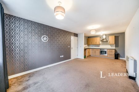 2 bedroom apartment to rent Redfield Croft, WN7 - Photo 3