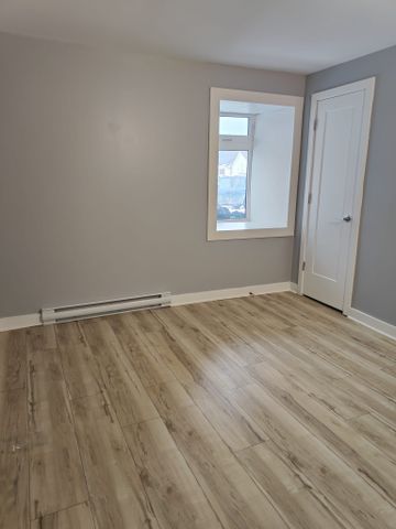 For Lease - 17 Main Street Unit# 2, Elizabethtown-Kitley, Ontario - Photo 2