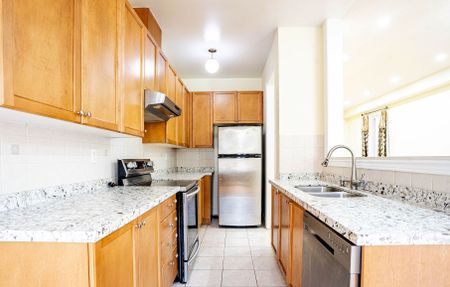 For Lease - 106 Silent Pond Crescent, Brampton, Ontario - Photo 2