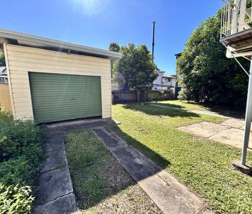 SUPER AFFORDABLE 3 BEDDER - Photo 4