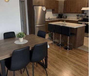 Appartement De 2 Chambres Et 1 Salle De - Photo 2