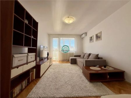 Apartament cu 2 camere mobilat si utilat, situat semicentral - Fotografie 3