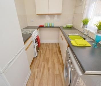 (1 BED) Henry Road, West Bridgford, NG2 - Photo 1