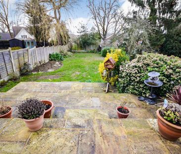 2 bedroom bungalow to rent - Photo 1