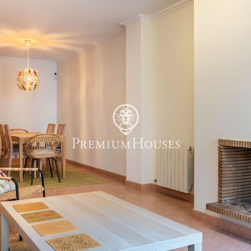 Piso amueblado en alquiler en el centro de Sitges - Foto 1