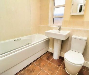 property to rent Selkirk Drive, Oakridge Park, Milton Keynes, Bucki... - Photo 6