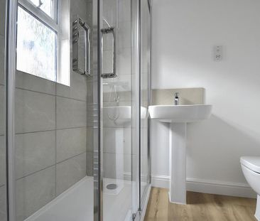 2 bedroom terraced house to rent - Photo 6