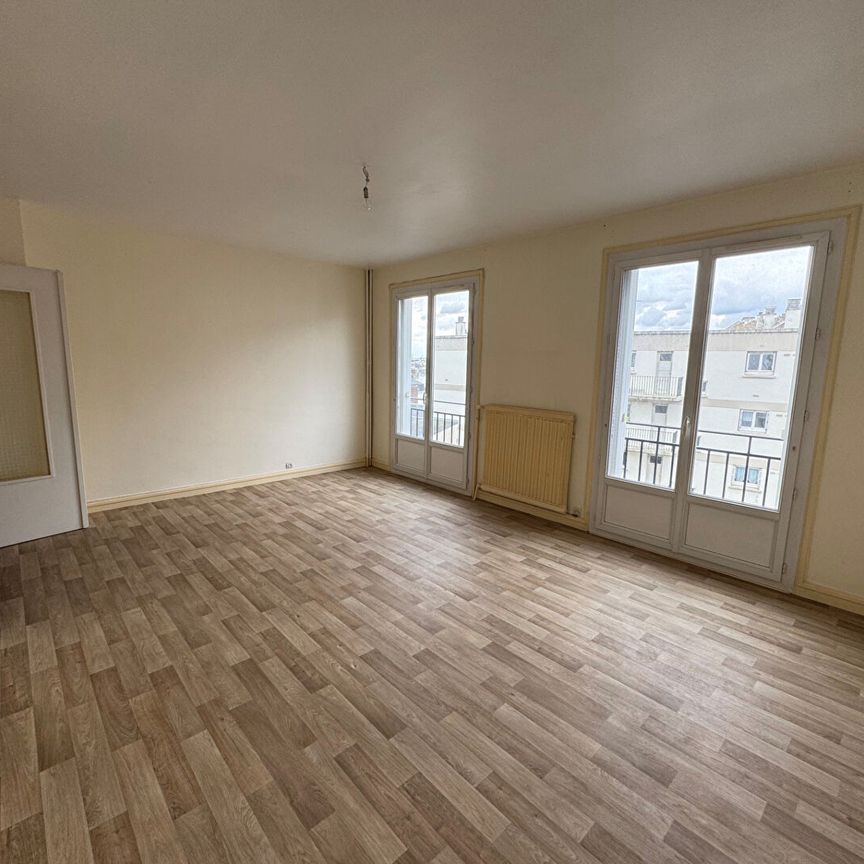 Location Appartement 4 pièces 82m² - Photo 1