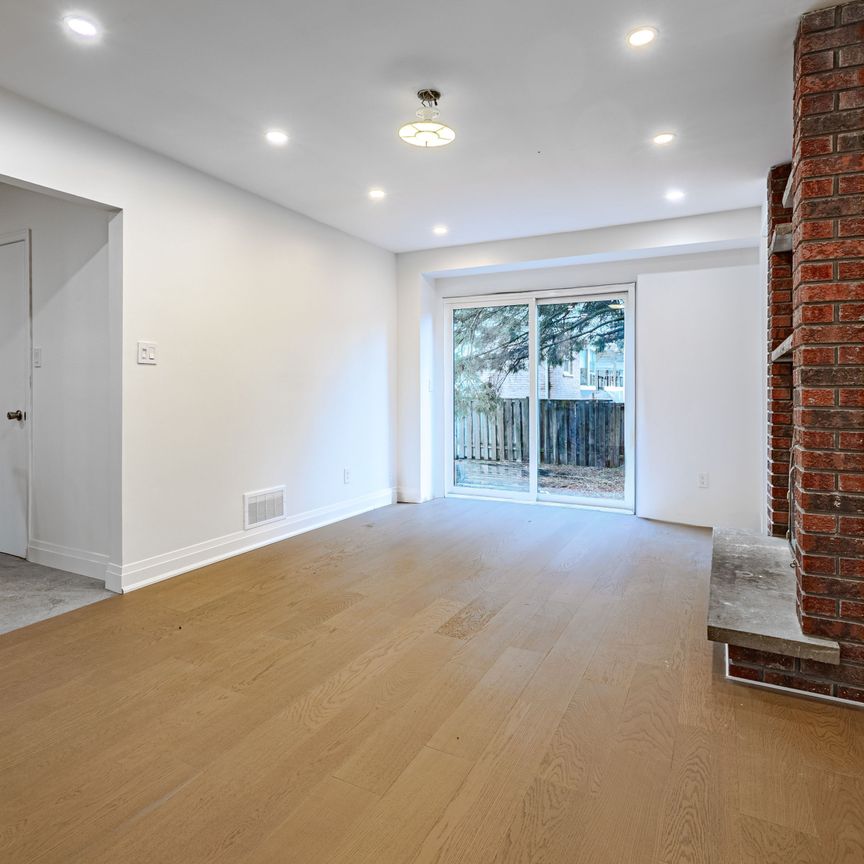 For Lease - 39 Evergreen Drive Unit# UPPER, Whitby, Ontario - Photo 1