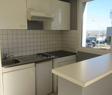 Location appartement t1 bis 2 pièces 31 m² à Rodez (12000) - Photo 2