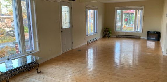 Très grande maison à louer - Photo 2