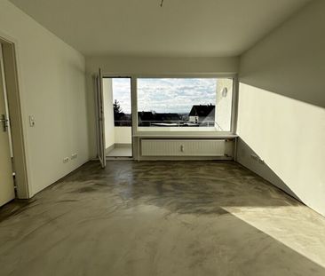 Sanierte Seniorenwohnung mit Aufzug und Balkon - Photo 4