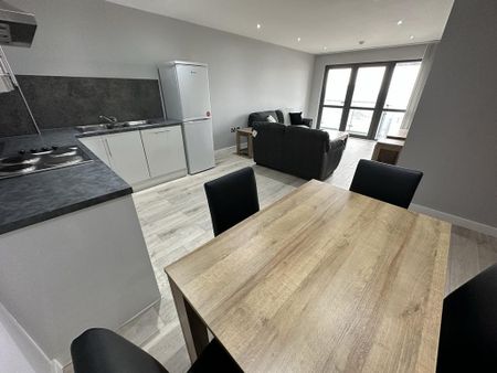 2 bedroom apartment to rent - Photo 2