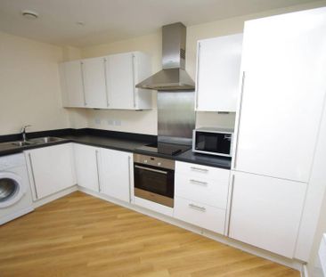 1 bedroom flat to rent - Photo 4