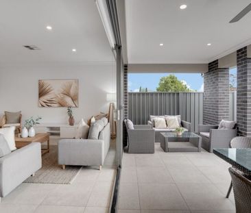 2/437A Grange Road, Seaton - Photo 1