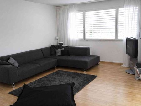 4.5 Zimmer, 110 m², 2. Stock - Photo 2