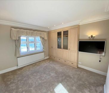 6 bedroom detached house to rent - Photo 5