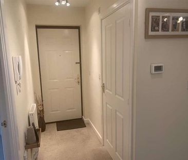 Old Lodge Close, Uttoxeter, ST14 - Photo 3