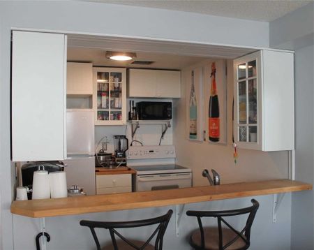 For Lease - 60 St Patrick Street Unit# 932, Toronto, Ontario - Photo 2
