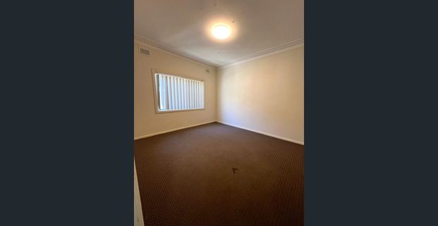 3 Bedroom House - Photo 1