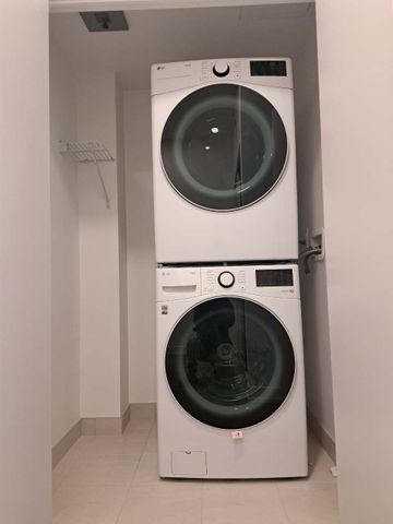 For Lease - 395 Square One Drive Unit# 2802, Mississauga, Ontario - Photo 3