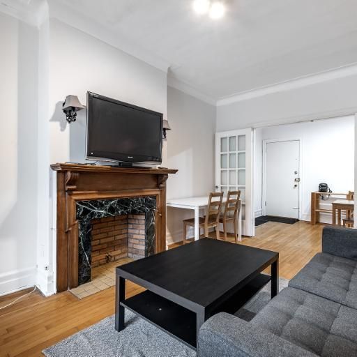 5 1/2 - Montréal (Côte-des-Neiges) - 2 100 $/mois - Photo 1