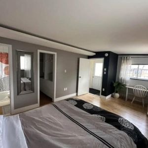 Logement sur 2 etages a louer tout inclus proche REM - Photo 2